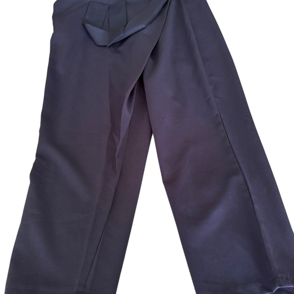 Chic Casual Navy Blue Asymmetrical Pants Wrap Shirt NWT - Picture 4 of 6